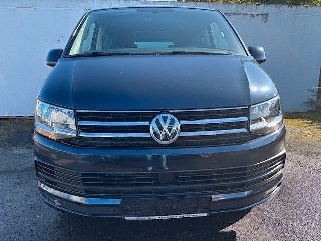 Gebraucht VW Multivan Comfortline 204 PS (150 kW) 2017 Blau Van / Kleinbus