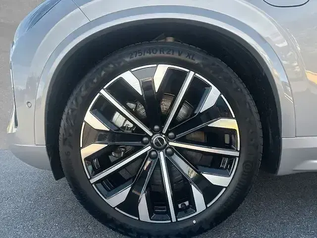 Brugt Volvo XC90 Plus 455 HK (334 kW) 2025 Sølv SUV