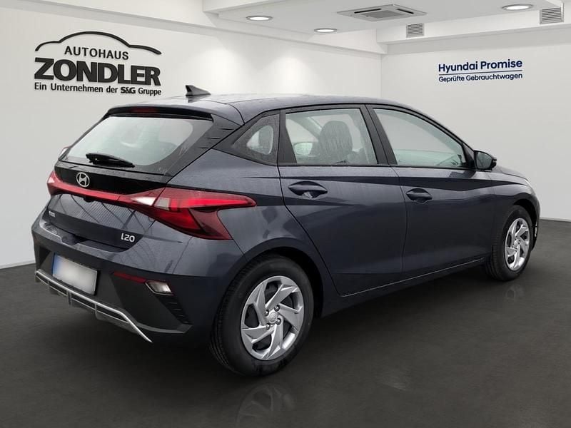 Gebraucht Hyundai i20 Select 58 PS (42 kW) 2025 Aurora grey / met (grau) Kleinwagen