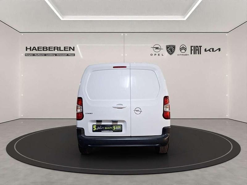 Gebraucht Opel Combo 102 PS (75 kW) 2024 Eis weiss Kombi