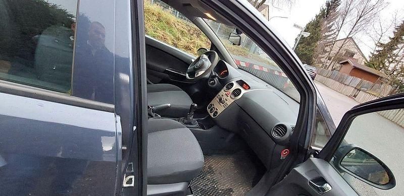 Gebraucht Opel Corsa Selection 90 PS (66 kW) 2009 Grau Limousine