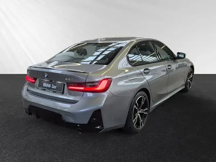 Neu BMW 320 M Sport 190 PS (139 kW) 2026 Skyscraper grau metallic Limousine