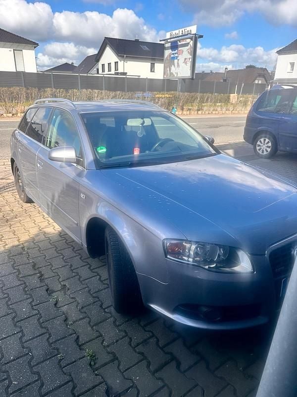 Gebraucht Audi A4 S-Line 140 PS (102 kW) 2005 Blau Kombi