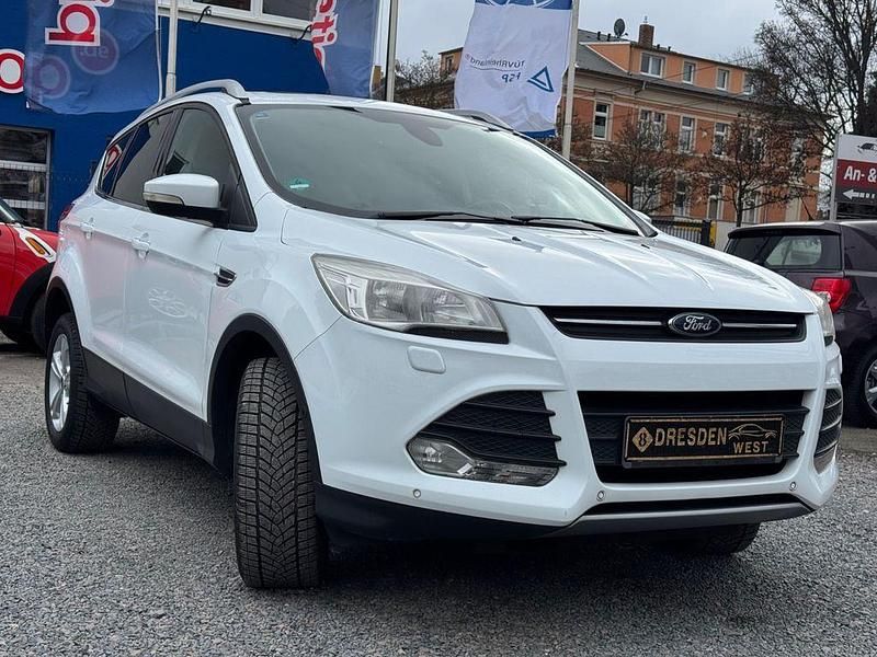 Gebraucht Ford Kuga SYNC Edition 150 PS (110 kW) 2014 Weiß SUV
