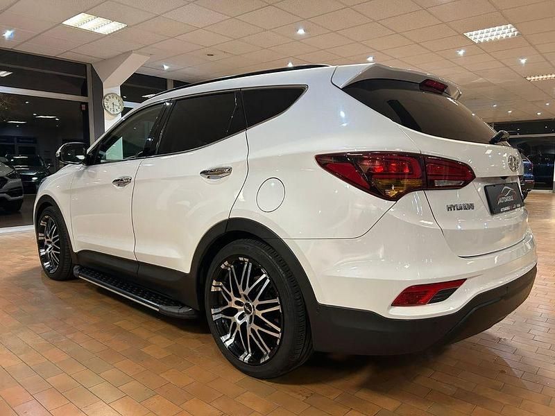 Gebraucht Hyundai Santa Fe Premium 200 PS (147 kW) 2017 Weiß SUV