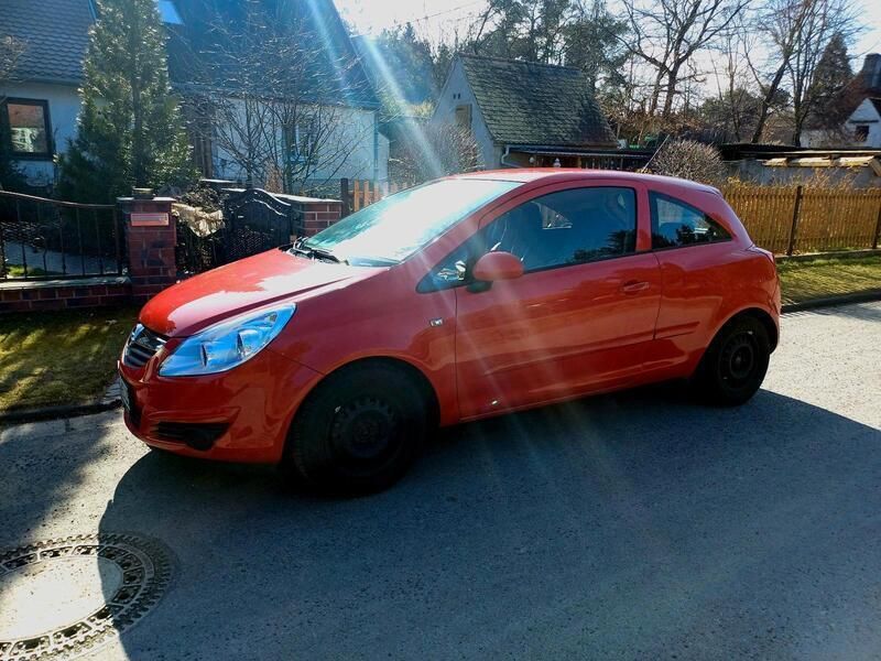 Rot Gebraucht 2007 Opel Corsa Kleinwagen | 2.100 € (Etwas zu teuer) - Bild 1/4