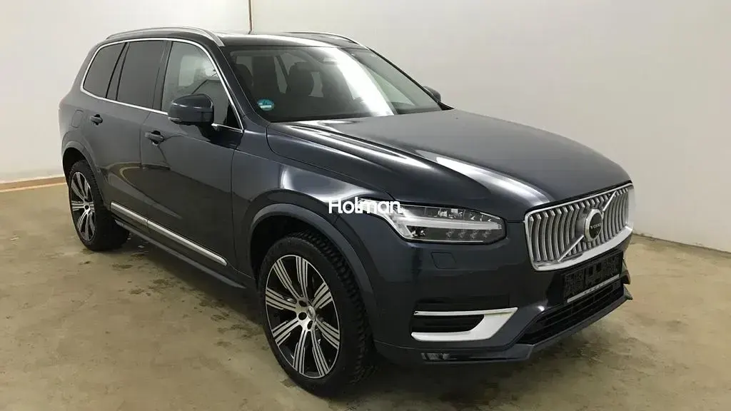 Second-hand Volvo XC90 Plus 235 CP (172 kW) 2024 Albastru SUV