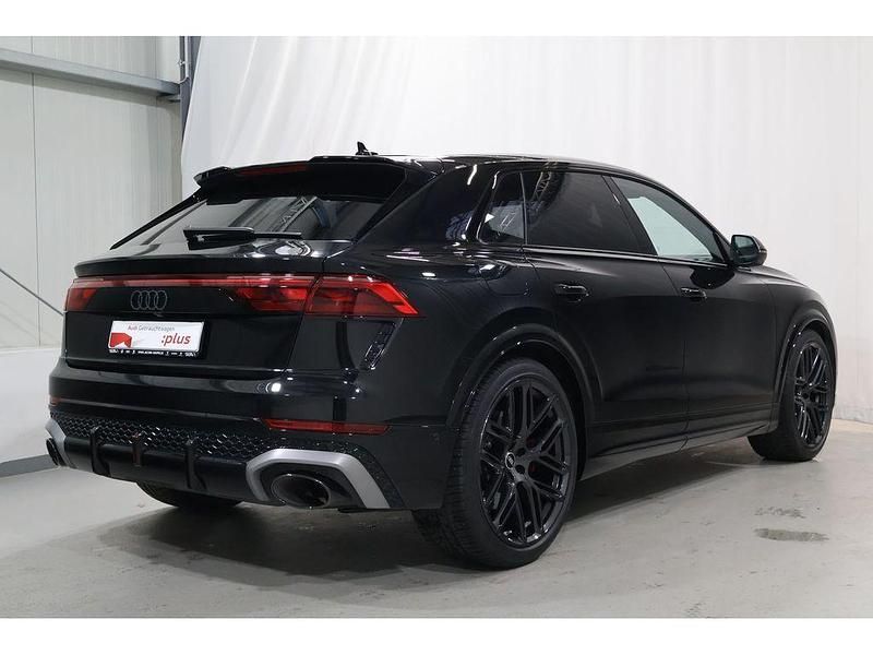 Gebraucht Audi RS Q8 Performance 640 PS (470 kW) 2025 Mythosschwarz metallic SUV