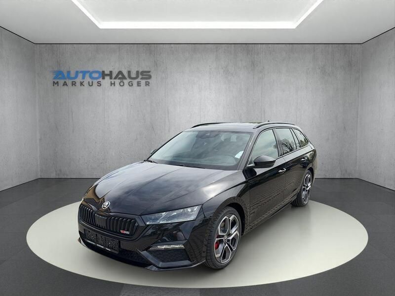Graphitegrau metallic Neu 2024 Skoda Octavia RS Kombi | 42.949 € (Etwas zu teuer) - Bild 1/4