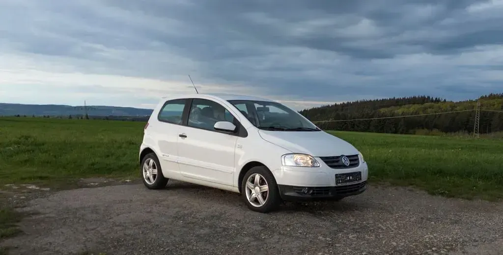 Second-hand VW Fox Style 60 CP (44 kW) 2011 Alb Hatchback