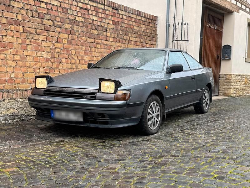 Silber Gebraucht 1986 Toyota Celica T1 Limousine | 8.100 € - Bild 1/3