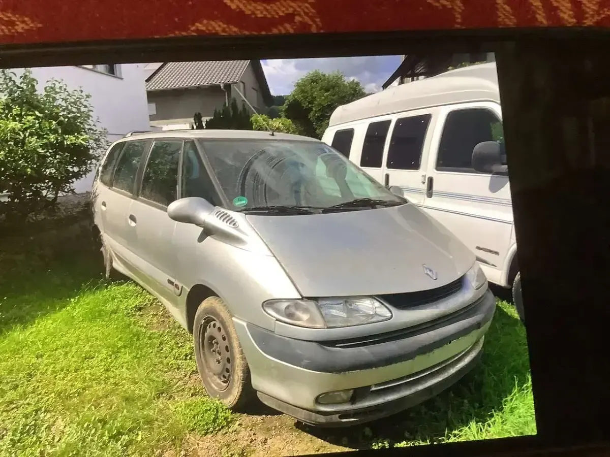 Gebraucht Renault Espace 140 PS (102 kW) 2000 Silber Van / Kleinbus