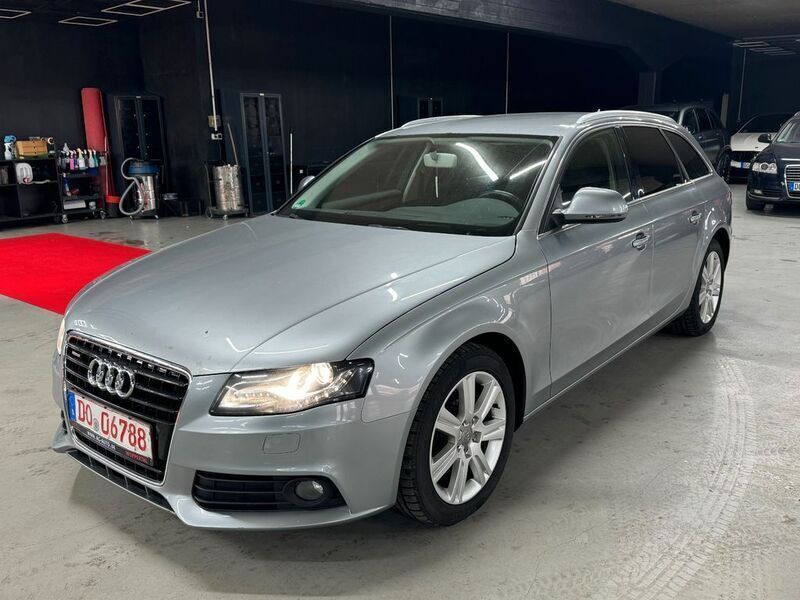 Grau Gebraucht 2009 Audi A4 Ambiente Kombi | 2.999 € (Superpreis) - Bild 1/4