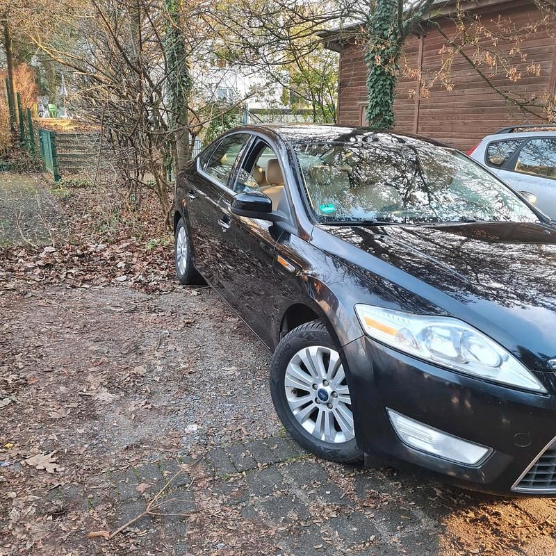 Gebraucht Ford Mondeo 145 PS (106 kW) 2007 Schwarz Limousine