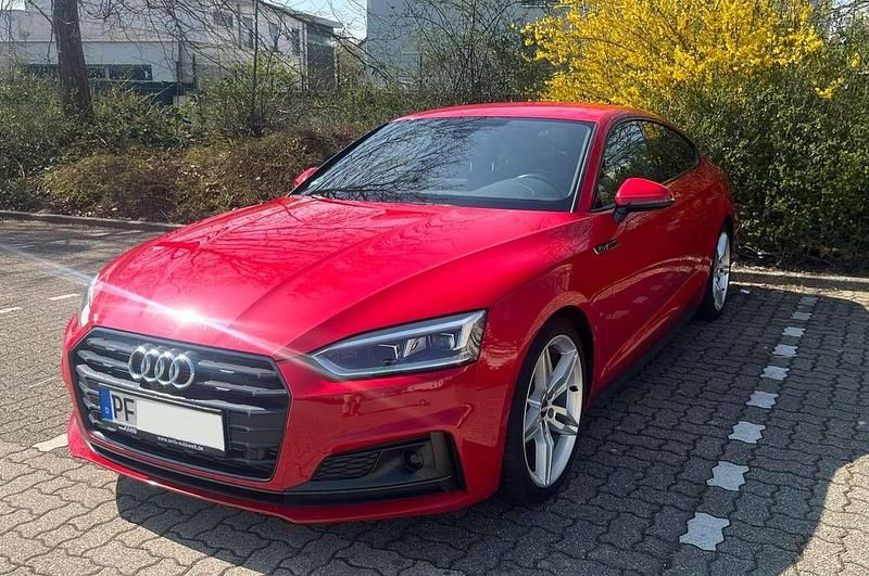 Gebraucht Audi A5 S-Line 170 PS (125 kW) 2018 Rot Coupé