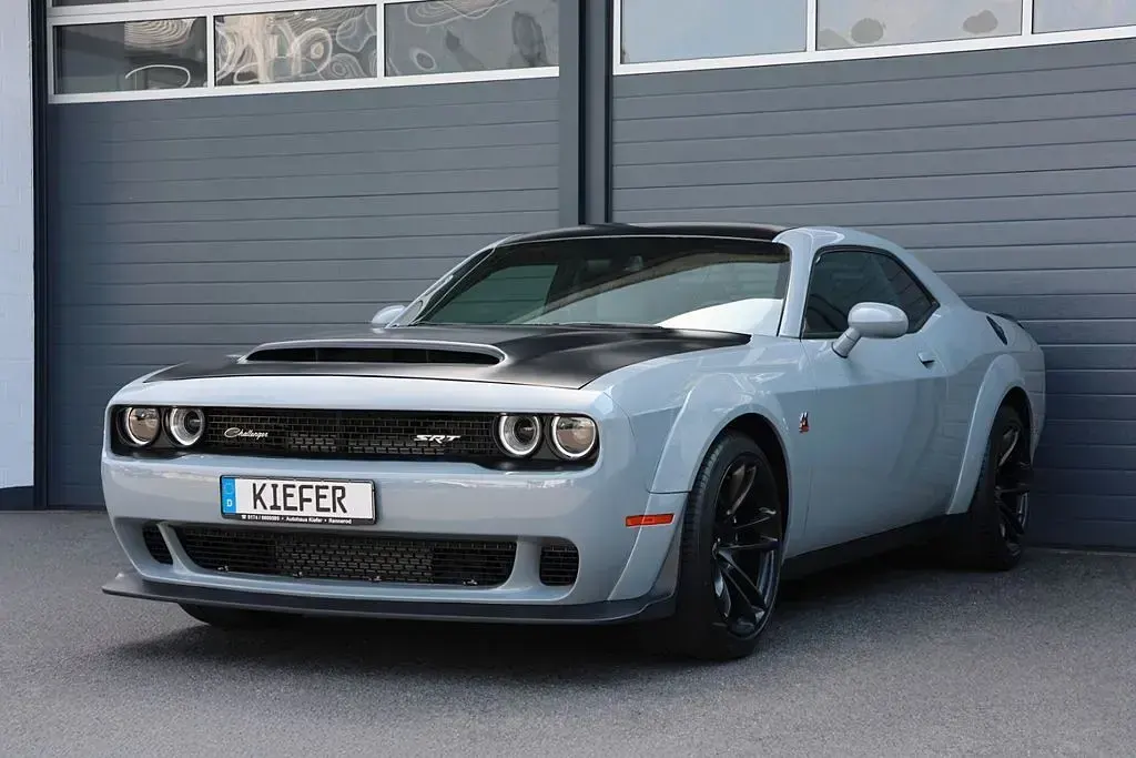 Gebraucht Dodge Challenger 491 PS (361 kW) 2022 Grau Coupé