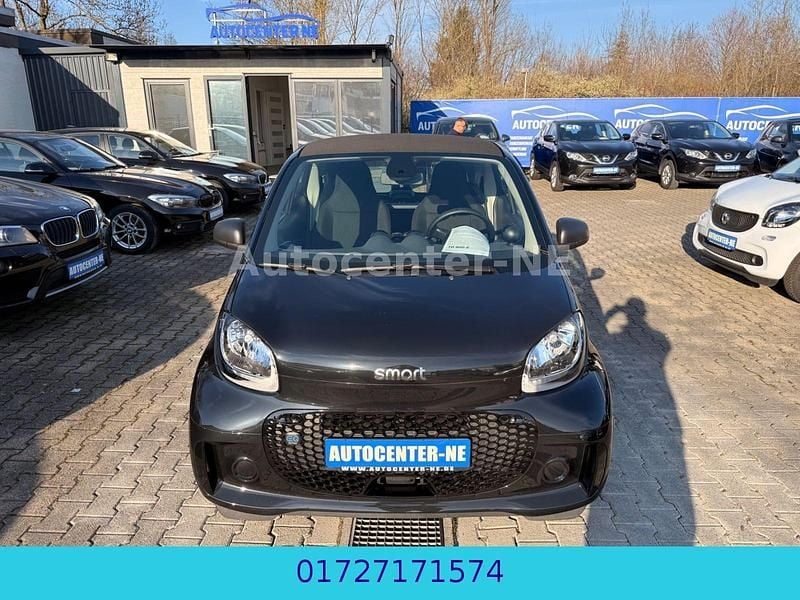 Gebraucht Smart ForTwo Coupé 60 kW (82 PS) 2023 Schwarz Coupé