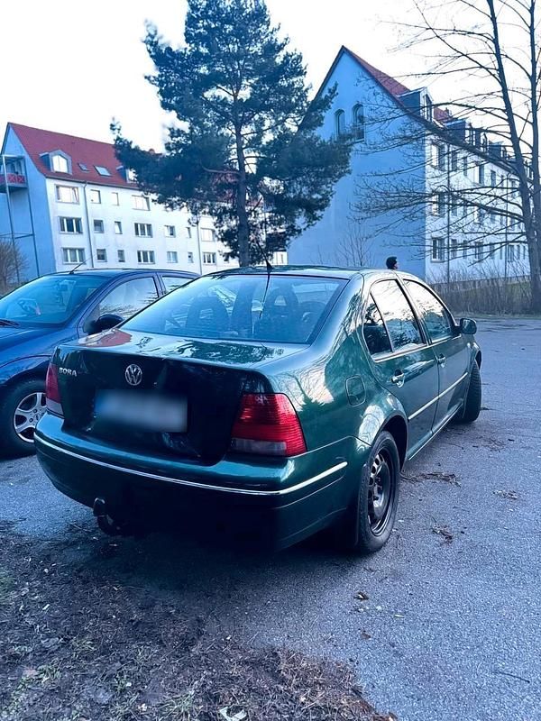 Usata VW Bora 2007 Nero Utilitaria