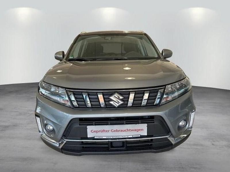 Gebraucht Suzuki Vitara 140 PS (102 kW) 2021 Grau SUV