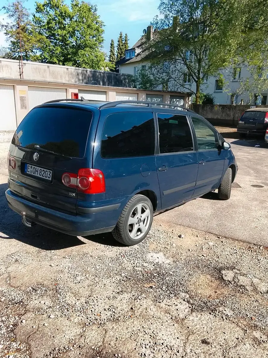 Gebraucht VW Sharan 116 PS (85 kW) 2007 Blau Van / Kleinbus