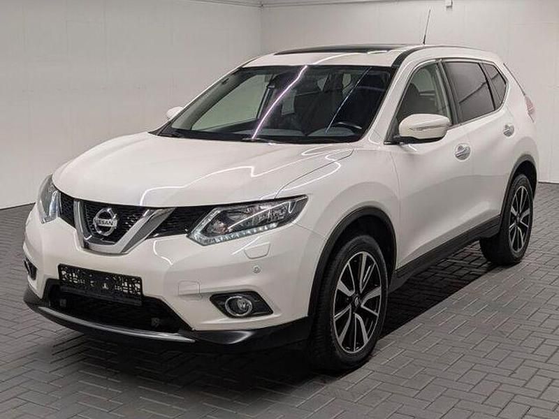 Brillantweissmet, Gebraucht 2014 Nissan X-Trail SUV | 14.400 € (Etwas zu teuer) - Bild 1/4
