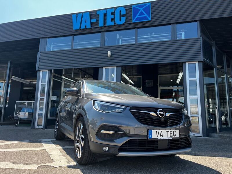Grau Gebraucht 2019 Opel Grandland X Ultimate SUV | 18.490 € (Fairer Preis) - Bild 1/4
