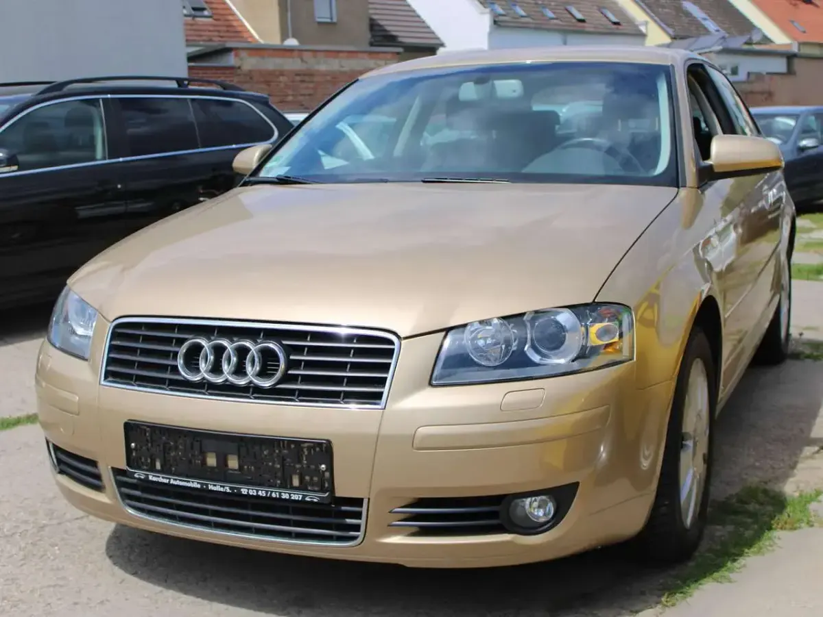 Gebraucht Audi A3 Attraction 102 PS (75 kW) 2005 Mandelbeige metallic Kleinwagen