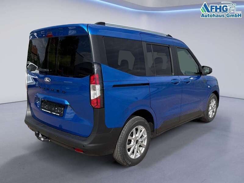 Neu Ford Tourneo Courier Titanium 125 PS (91 kW) 2025 Dynamicblau metallic Van / Kleinbus