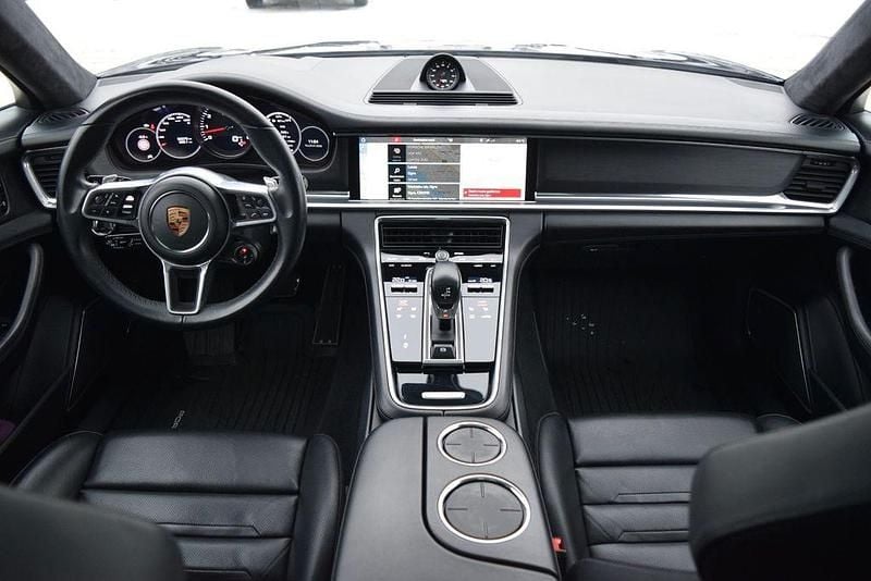 Gebraucht Porsche Panamera GTS Sport Turismo 460 PS (338 kW) 2019 Violett Limousine