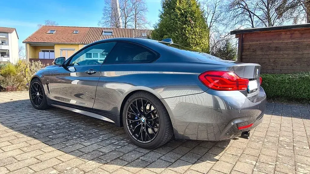 Gebraucht BMW 440 Performance 379 PS (278 kW) 2018 Grau