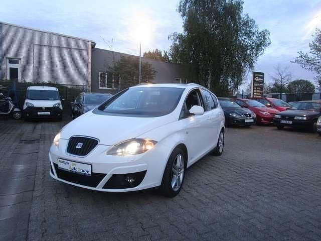 Gebraucht Seat Altea Stylance 140 PS (102 kW) 2013 Van / Kleinbus