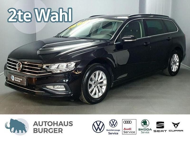 Schwarz Gebraucht 2022 VW Passat Business Kombi | 19.870 € (Guter Preis) - Bild 1/4
