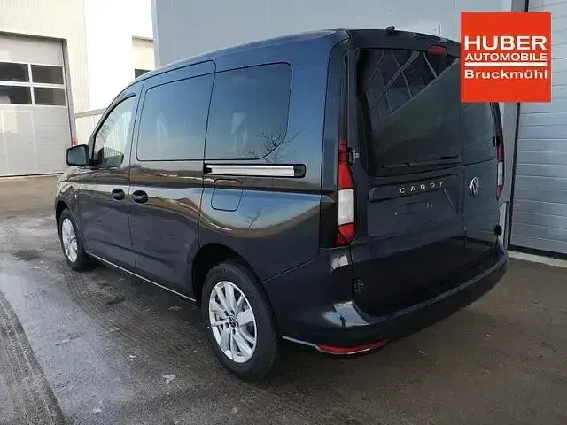 Nowe VW Caddy Basis 102 KM (75 kW) 2025 Andere Minivan
