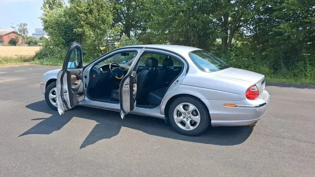 Gebraucht Jaguar S-Type Executive 238 PS (175 kW) 2001 Silber Limousine