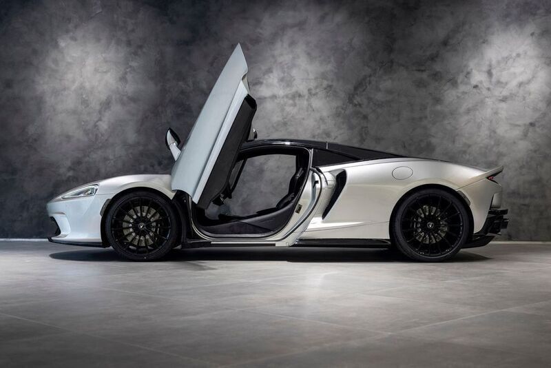 Gebraucht McLaren GT 620 PS (456 kW) 2024 Grau Coupé