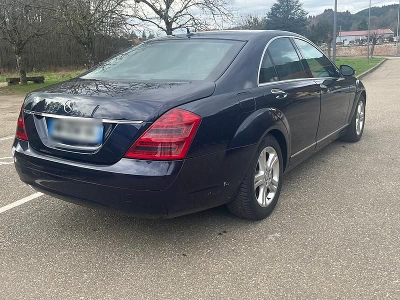 Gebraucht Mercedes S320 235 PS (172 kW) 2009 Blau Limousine