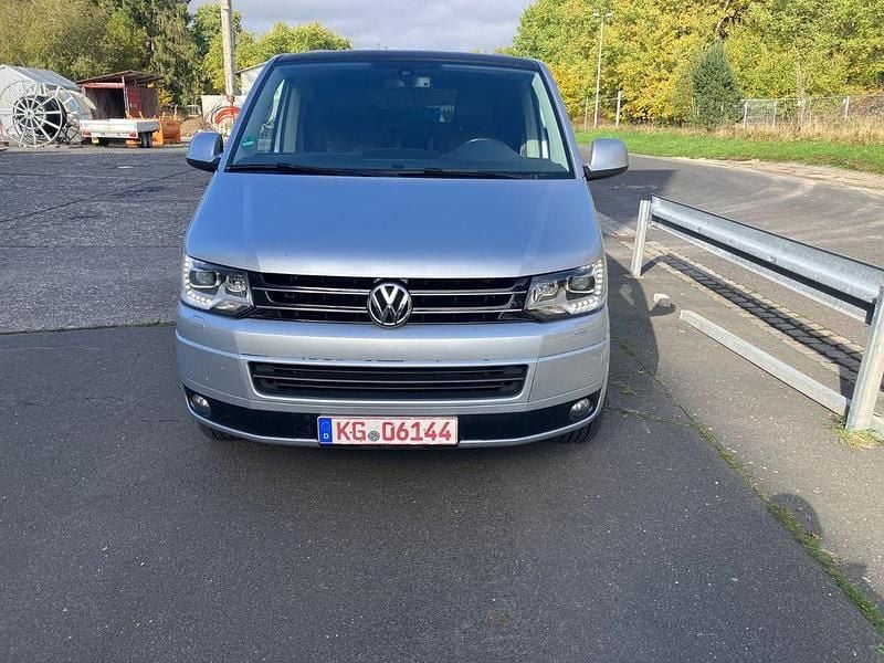 Silber Gebraucht 2014 VW T5 Edition Van | 17.000 € (Guter Preis) - Bild 1/4