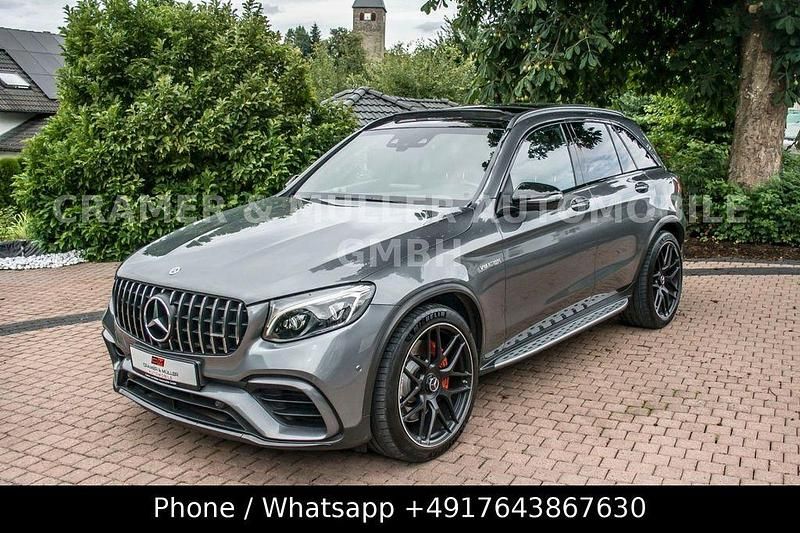 Grau Gebraucht 2018 Mercedes GLC63 AMG AMG SUV | 52.999 € (Fairer Preis) - Bild 1/4