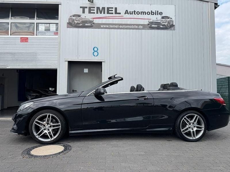 Gebraucht Mercedes E220 AMG 170 PS (125 kW) 2016 Schwarz Cabrio