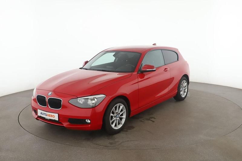 Rot Gebraucht 2014 BMW 116 Kleinwagen | 13.390 € (Etwas zu teuer) - Bild 1/3