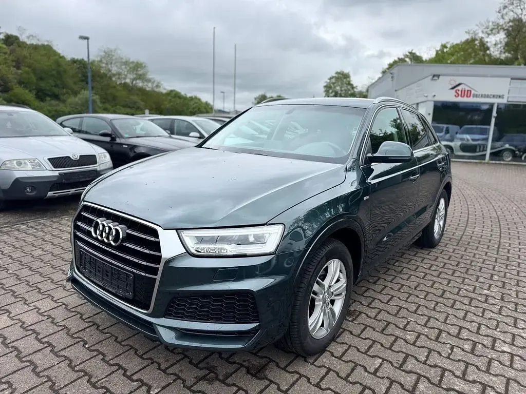 Gebraucht Audi Q3 Basis 179 PS (131 kW) 2017 Grün SUV