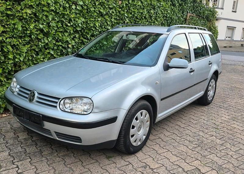 Grau Gebraucht 2001 VW Golf IV Kombi | 1.400 € (Fairer Preis) - Bild 1/4