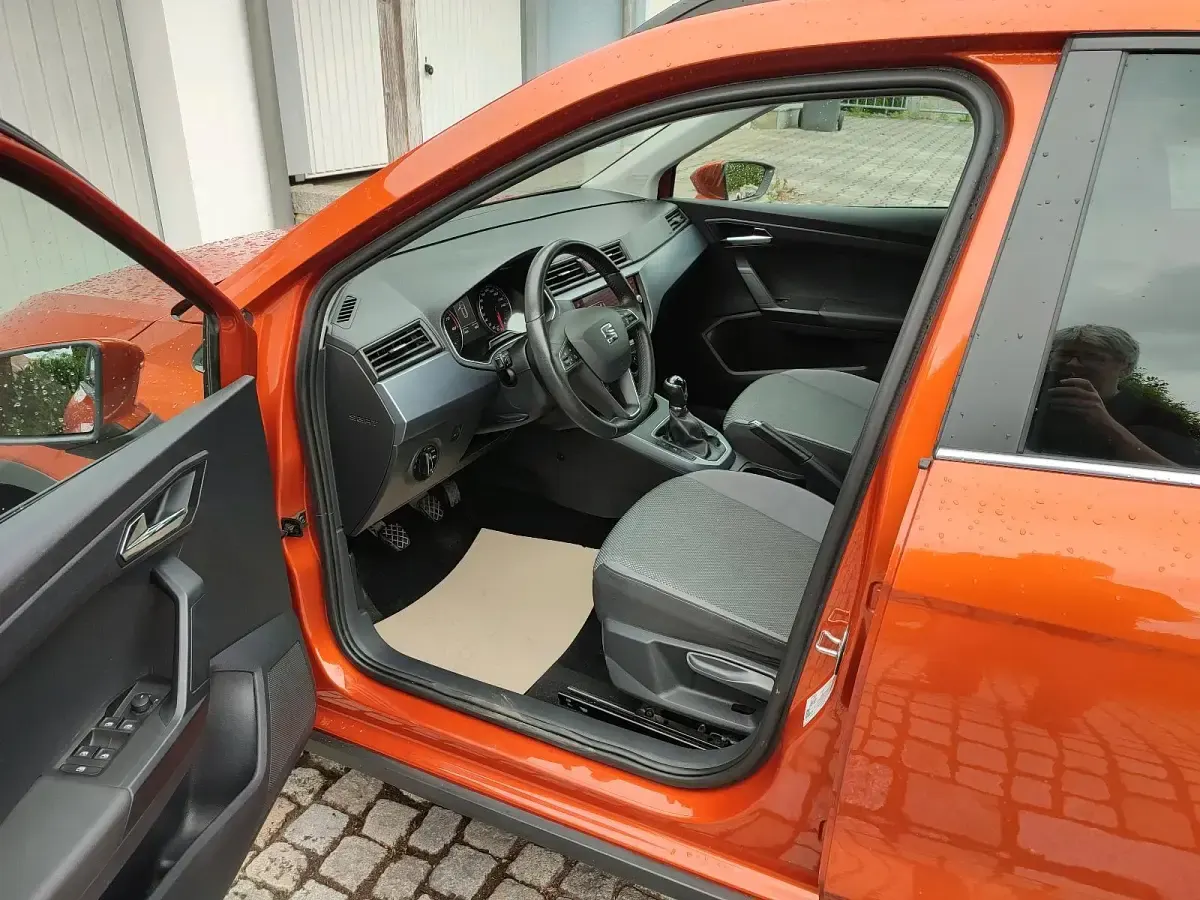 Gebraucht Seat Arona Style 95 PS (69 kW) 2018 Orange SUV