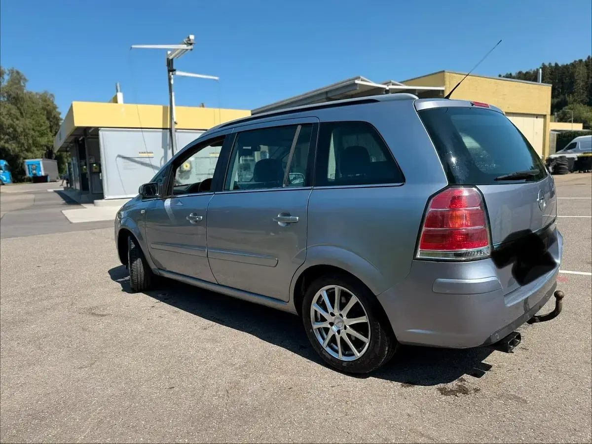 Gebraucht Opel Zafira 150 PS (110 kW) 2006 Van / Kleinbus