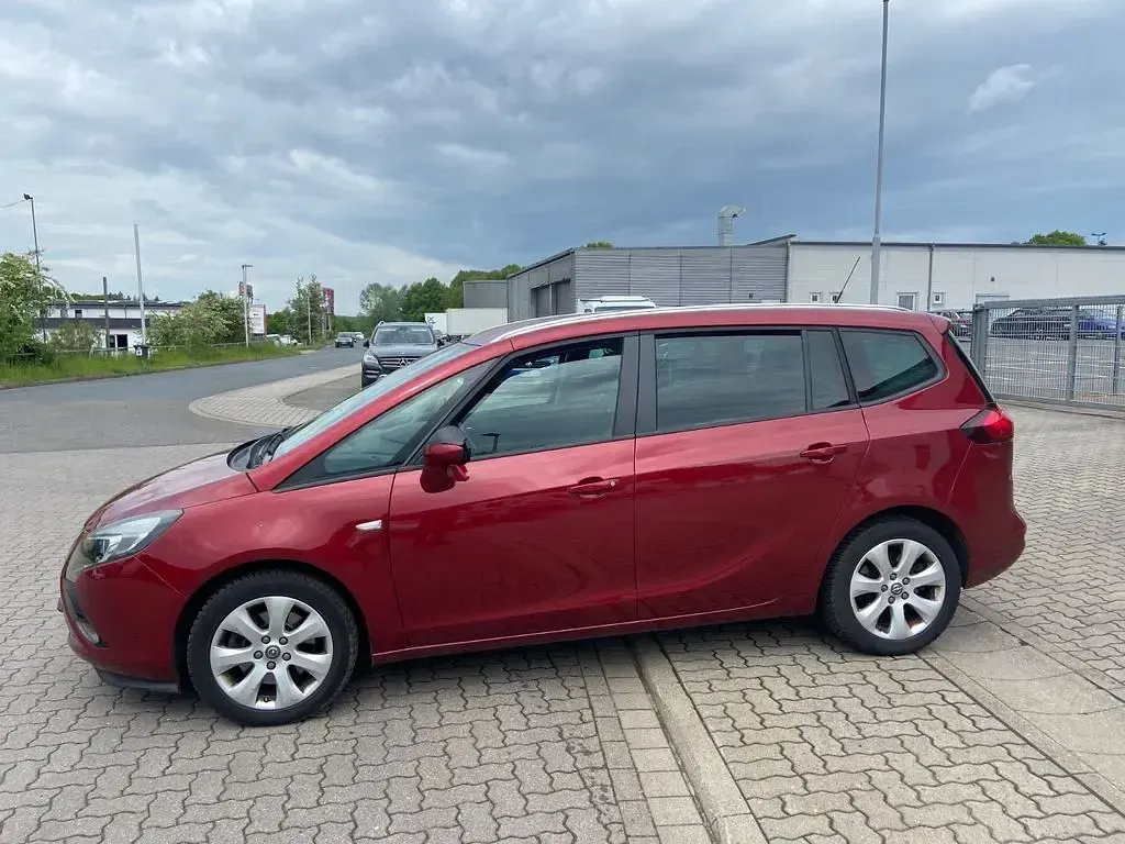 Gebraucht Opel Zafira Tourer Active 165 PS (121 kW) 2014 Rot Van / Kleinbus
