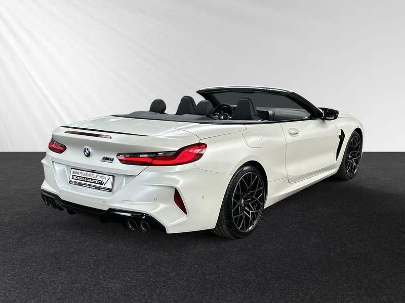 Gebraucht BMW M8 Competition Edition 625 PS (459 kW) 2022 Bmw individual frozen brillant white metallic Cabrio