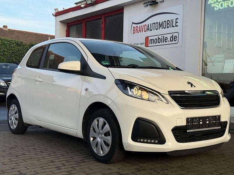Weiß Gebraucht 2019 Peugeot 108 Active Kleinwagen | 5.999 € (Guter Preis) - Bild 1/4
