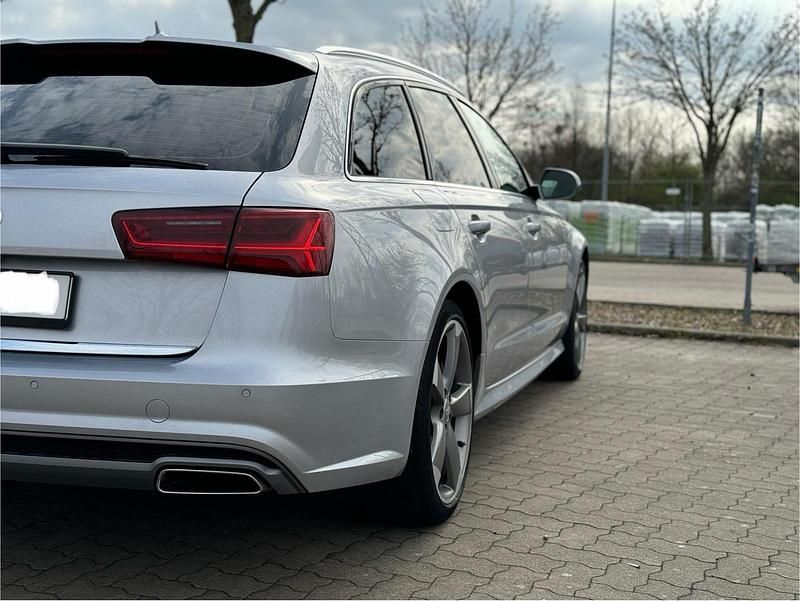 Gebraucht Audi A6 S-Line 218 PS (160 kW) 2015 Silber Kombi