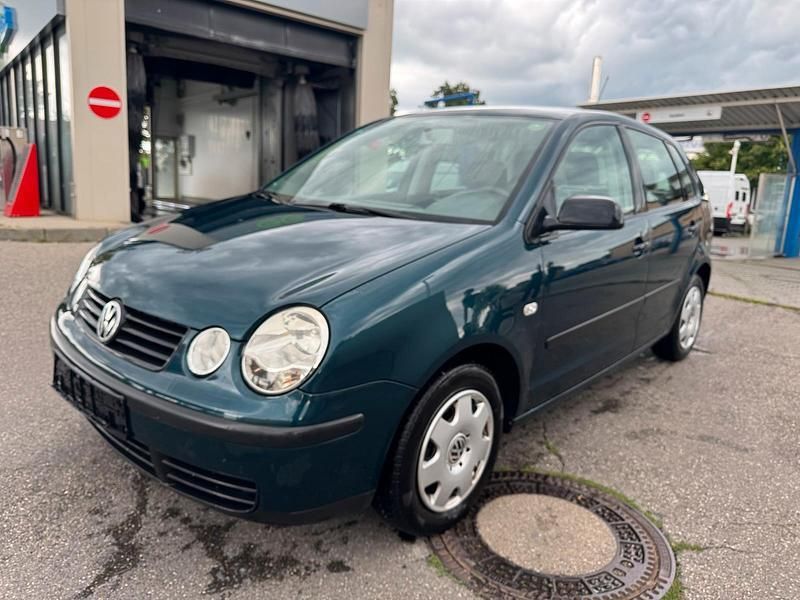 Blau Gebraucht 2002 VW Polo Kleinwagen | 999 € (Guter Preis) - Bild 1/4