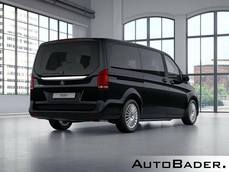 Gebraucht Mercedes EQV300 150 kW (204 PS) 2023 9197 obsidianschwarz Van / Kleinbus